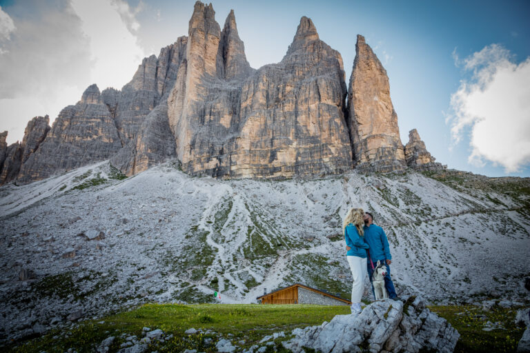 Un giorno tra le nuvole. Il prenozze di Fulvia e Paolo alle Tre Cime.