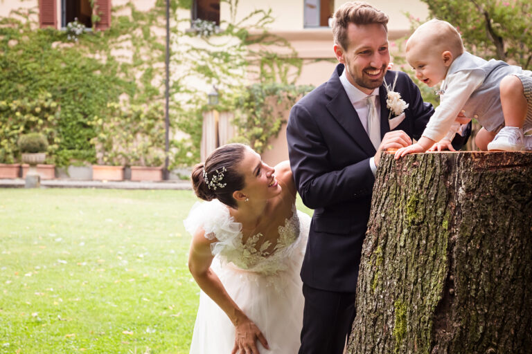 Ritratti di famiglia post-matrimonio: conservare le emozioni che durano per sempre.